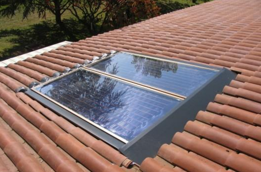 Chauffe-eau solaire en toiture