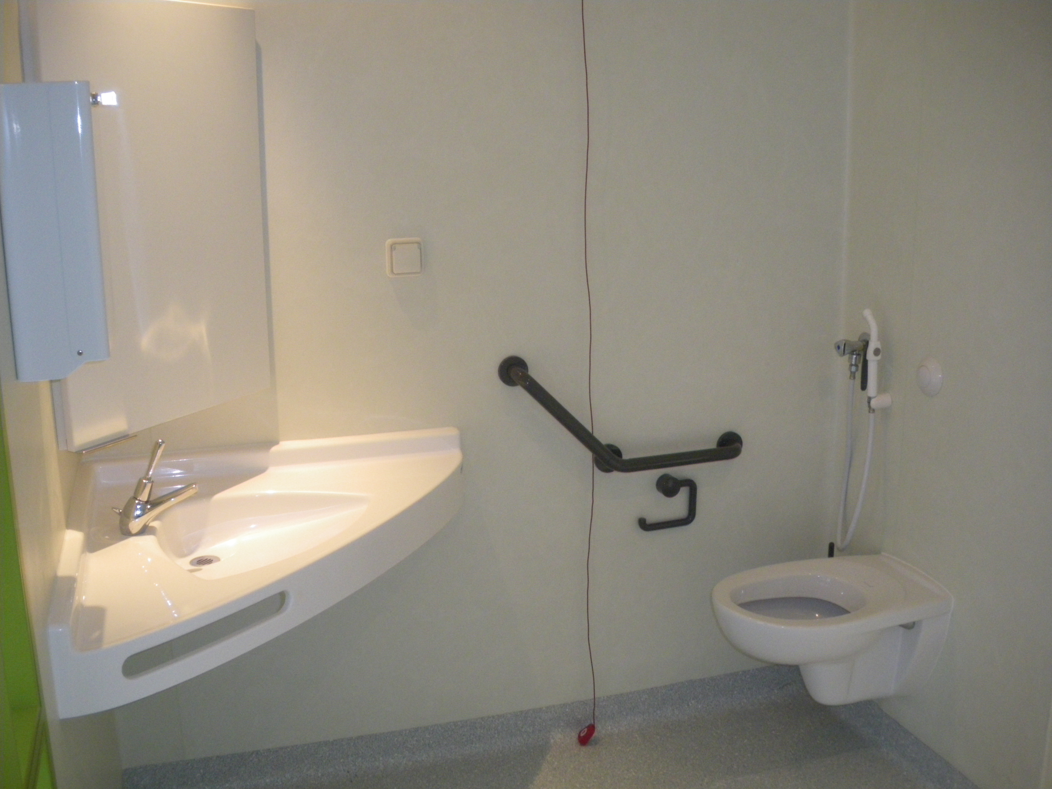 Sanitaire PMR EHPAD Bergerac